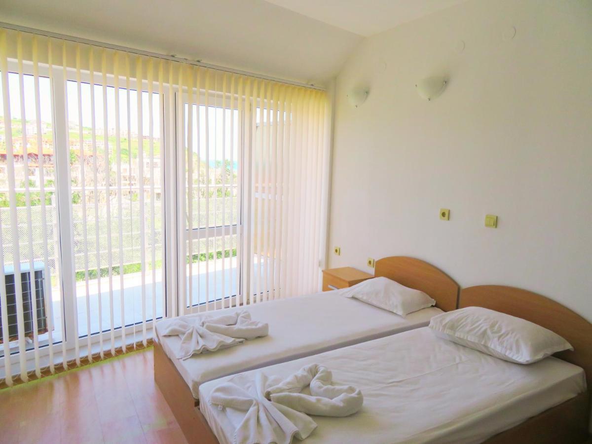 Апартамент Съни Хаус - Sunny House Apartment ビャラ エクステリア 写真